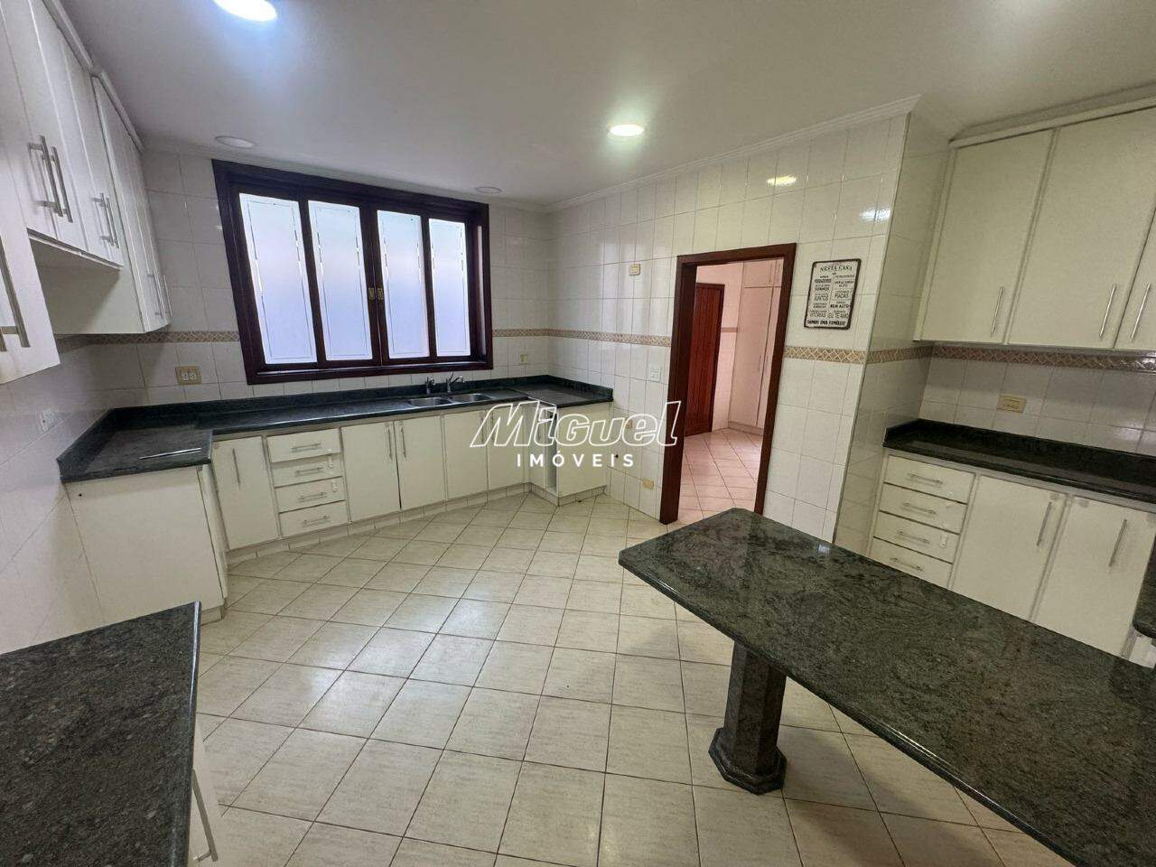 Casa em Condomínio, Área Total 573,29m² para aluguel, Terras de Piracicaba III - Piracicaba 4 quartos Condomínio Terras de Piracicaba III : 