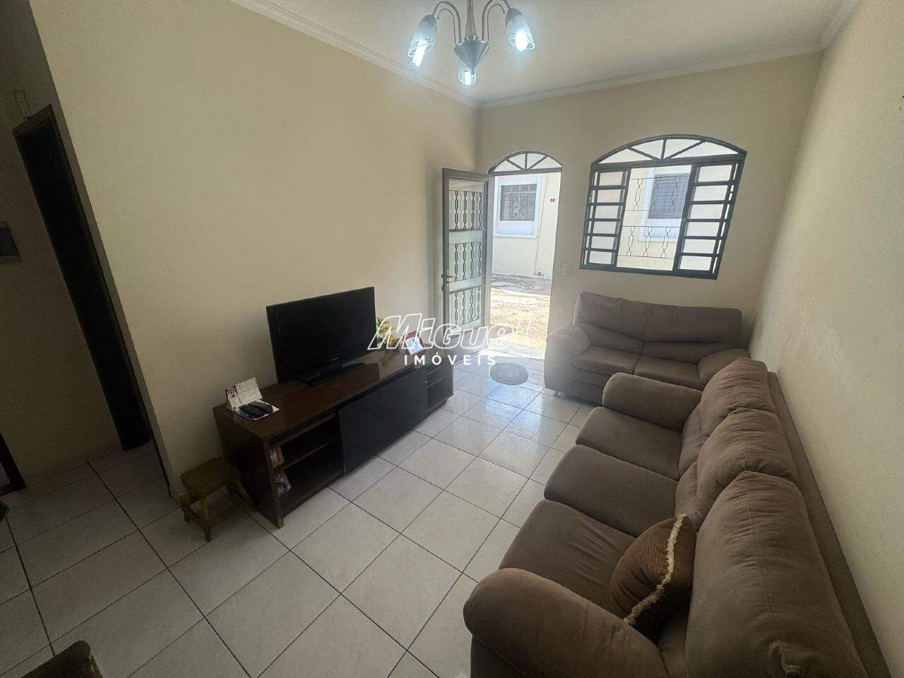 Casa para aluguel no Centro: 
