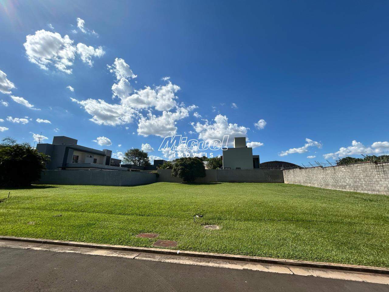 Terreno em Condomínio, à venda, Conceição - Condomínio Moinho Vermelho - Piracicaba/SP: 