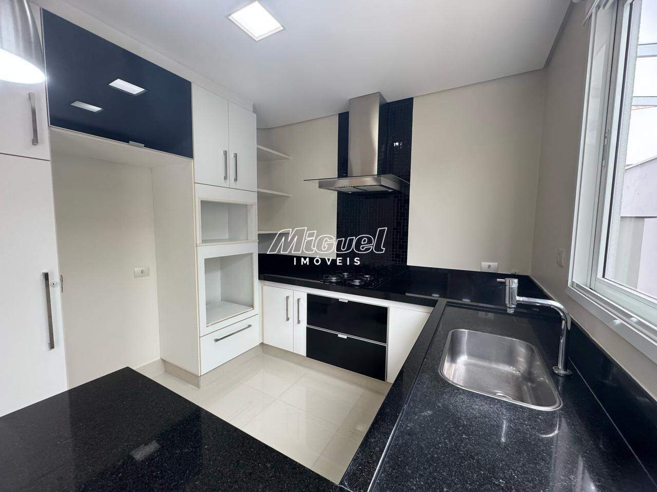 Casa em Condomínio, Área Total 360,00m² para aluguel, Loteamento Residencial Reserva do Engenho - Piracicaba 3 quartos Residencial Reserva do Engenho : 