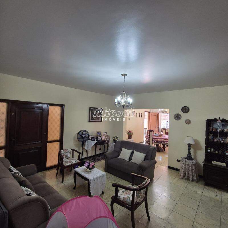 Casa, à venda, Cidade Alta - 3 quartos - Piracicaba/SP: