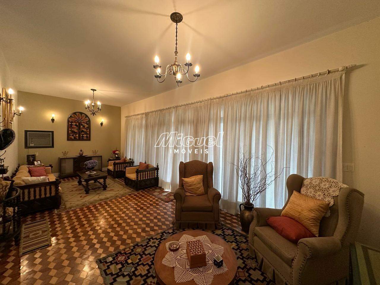 Casa Comercial, para aluguel, Centro - 3 quartos - Piracicaba/SP: 
