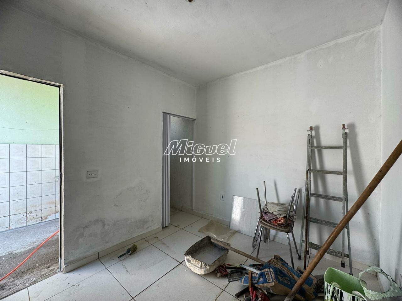 Casa para aluguel no Loteamento Kobayat Líbano: 