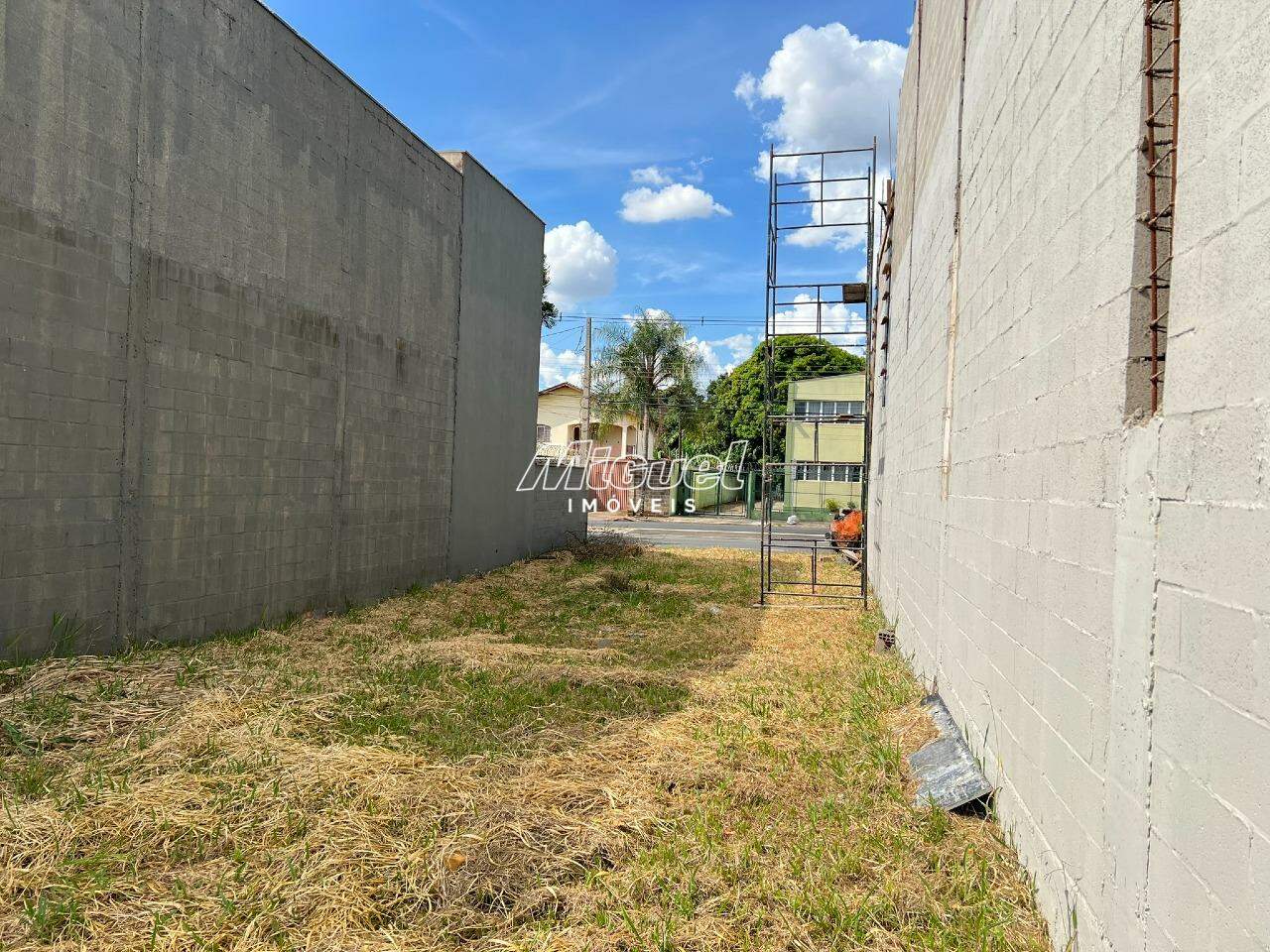 Terreno Comercial, à venda, Jardim Astúrias I - - Piracicaba/SP: 