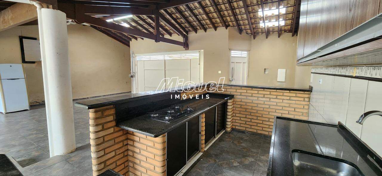Casa à venda no Jardim São Francisco: 