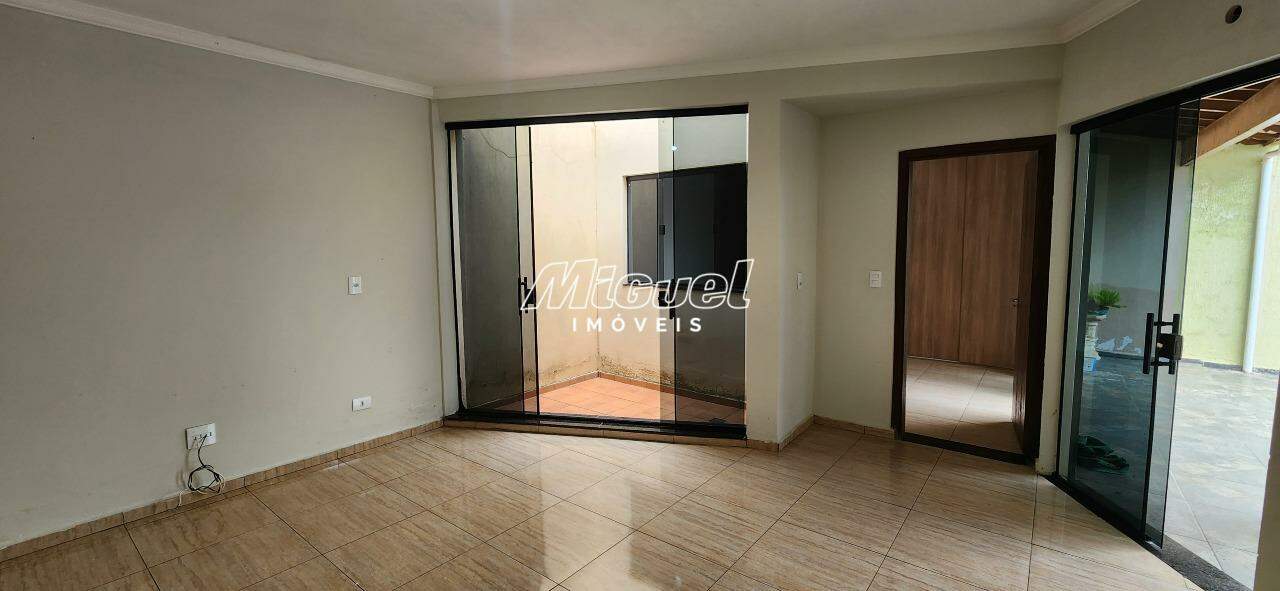 Casa à venda no Jardim São Francisco: