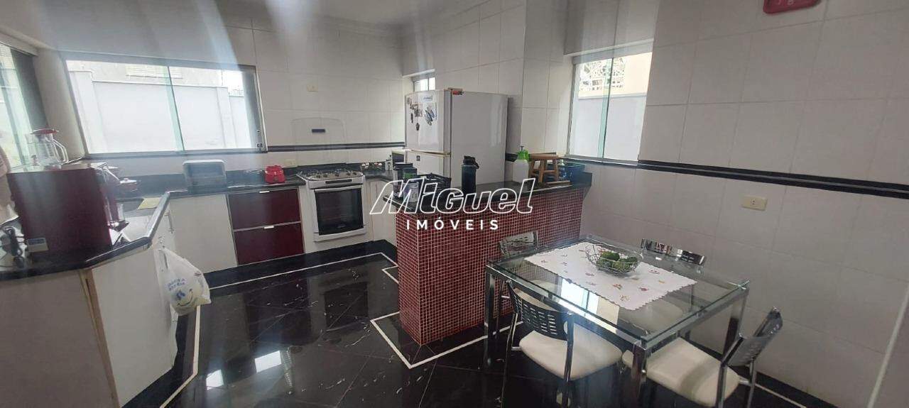 Casa em Condomínio, Área Total 350,00m² para aluguel, Piracicamirim - Piracicaba 3 quartos Condomínio Village De Lions : 