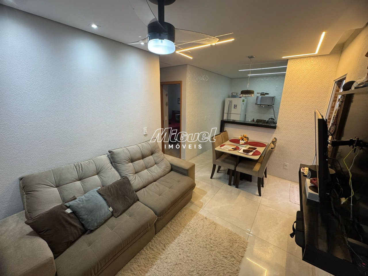 Apartamento, para aluguel, Dois Córregos - 2 quartos Condomínio Edifício Parque Piazza Verona - Piracicaba/SP: 