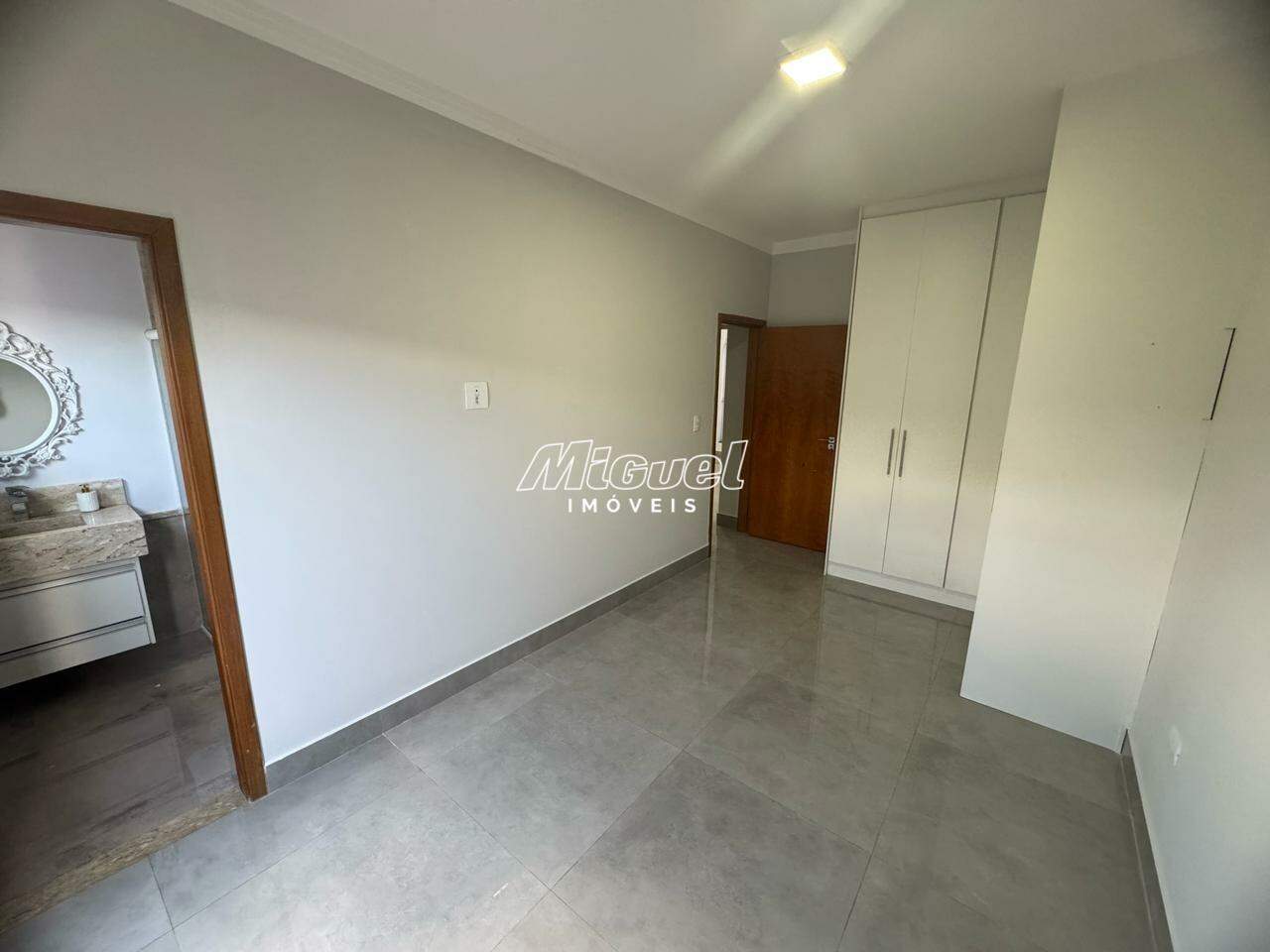 Casa em Condomínio, Área Total 360,00m² para aluguel, Ondas - Piracicaba 3 quartos Condomínio Damha I : 