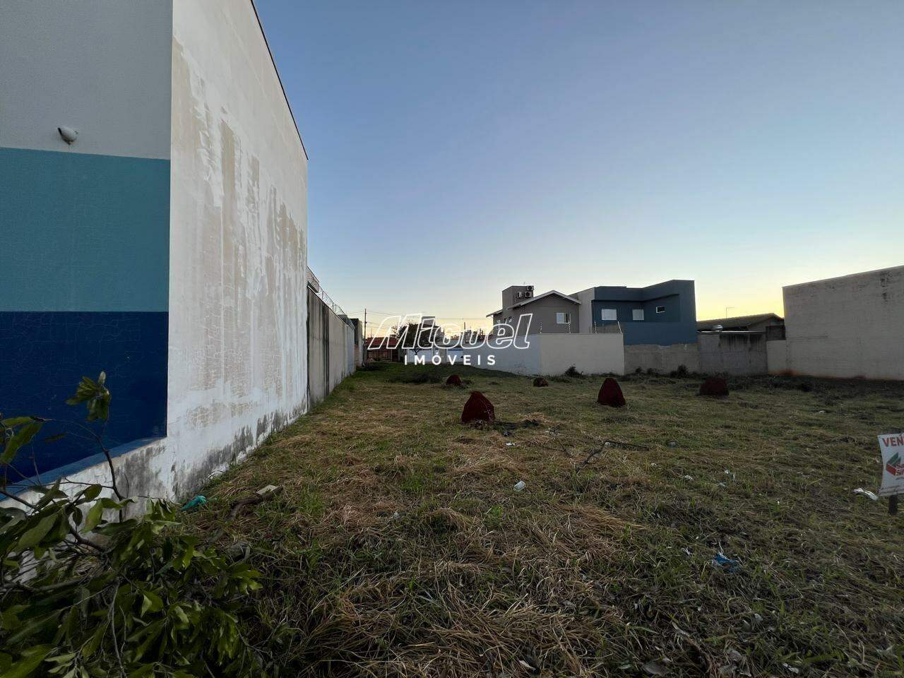 Terreno Comercial, à venda, Jardim Astúrias I - - Piracicaba/SP: 