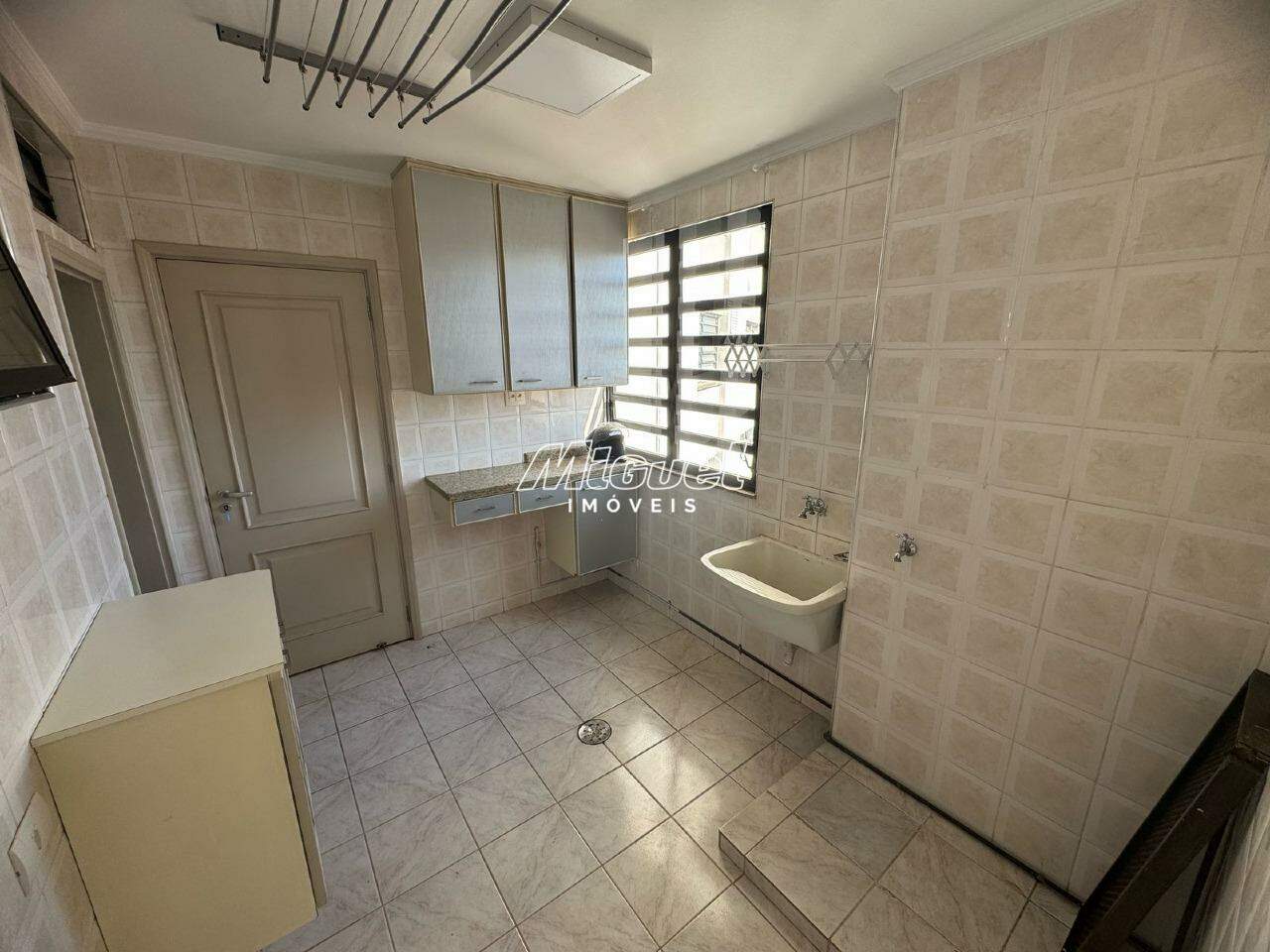 Apartamento, à venda, 3 quartos, Edifício Comendador Antônio Romano, Cidade Alta - Piracicaba: 