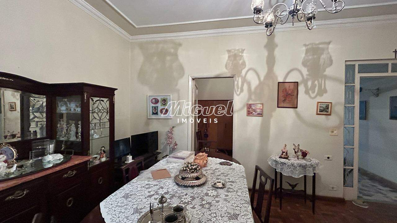 Casa, à venda, Centro - 3 quartos - Piracicaba/SP: 