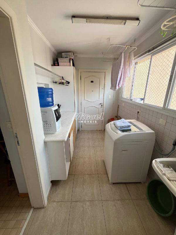 Apartamento, à venda, 3 quartos, Condomínio Edifício Albatroz, Centro - Piracicaba: 