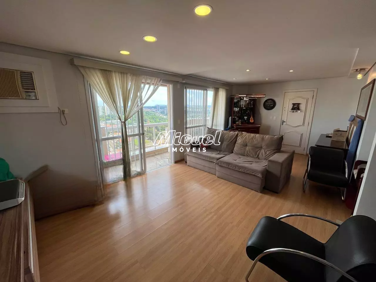 Apartamento, à venda, 3 quartos, Condomínio Edifício Albatroz, Centro - Piracicaba:
