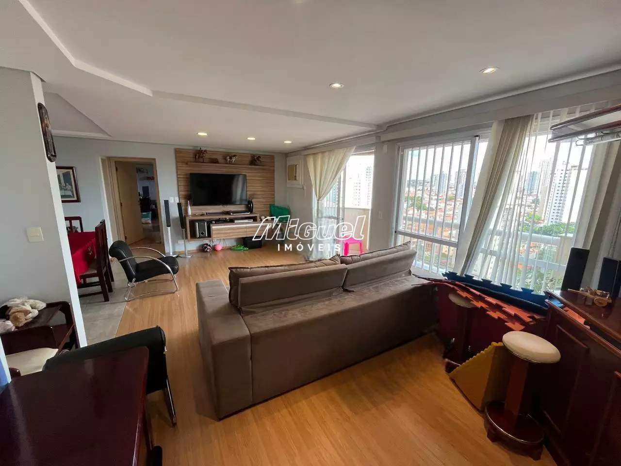 Apartamento, à venda, 3 quartos, Condomínio Edifício Albatroz, Centro - Piracicaba: 