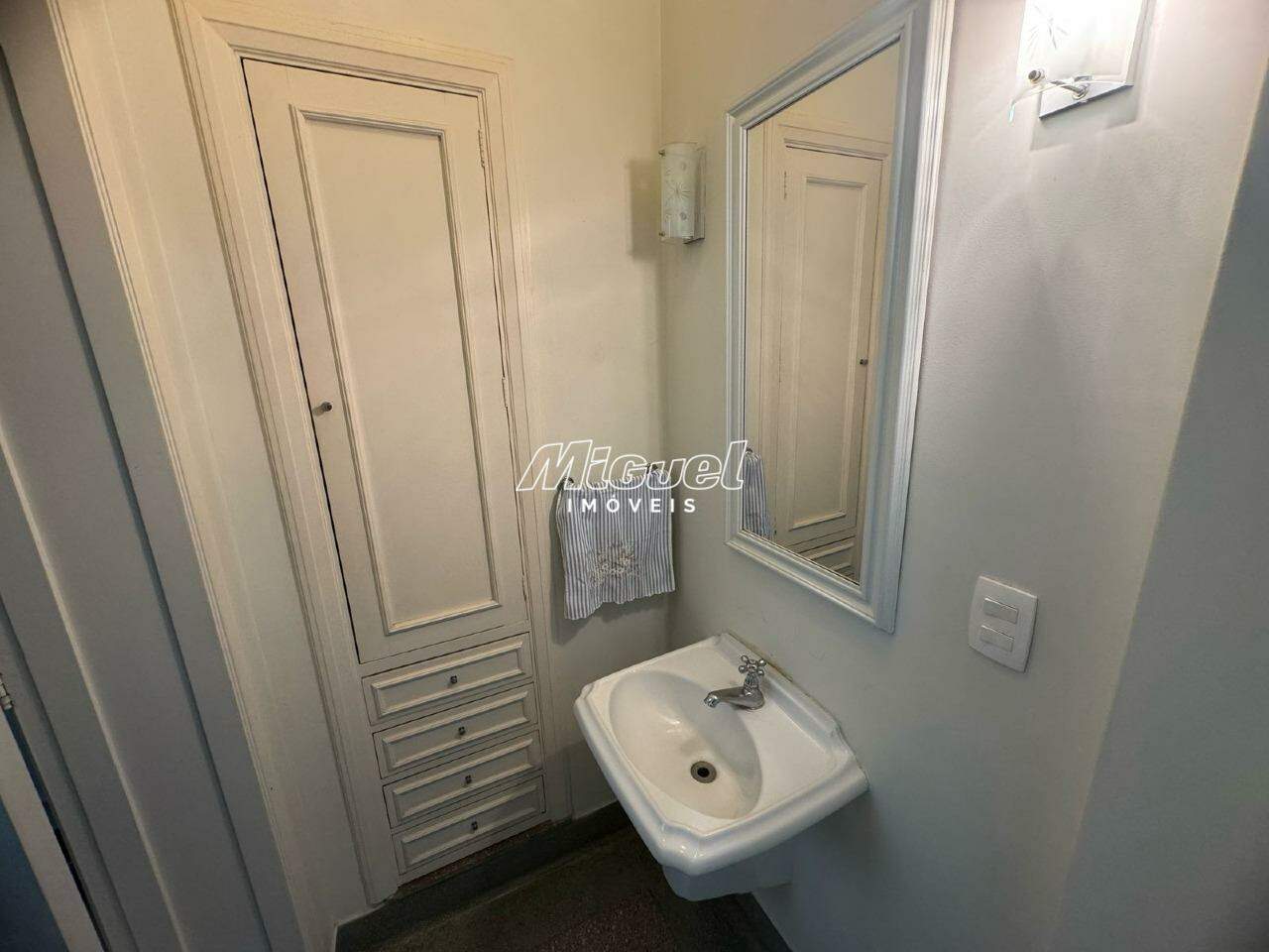 Casa, para aluguel, 5 quartos, Centro - Piracicaba: 