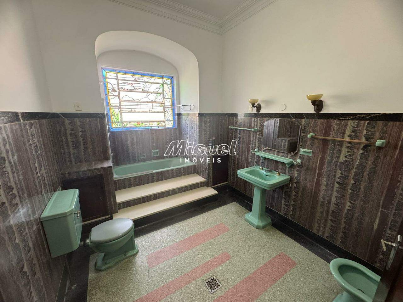 Casa, para aluguel, 5 quartos, Centro - Piracicaba: 
