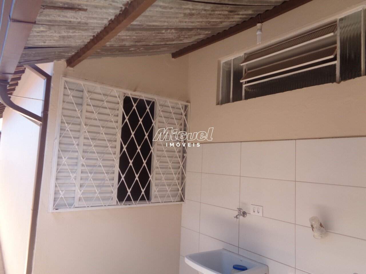 Casa, à venda, Jardim Caxambu - 2 quartos - Piracicaba/SP: