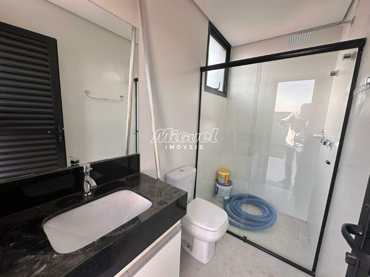 Casa em Condomínio, Área Total 302,38m² para aluguel, Santa Rosa Ipês - Piracicaba 3 quartos Residencial Villa D’Aquila : 