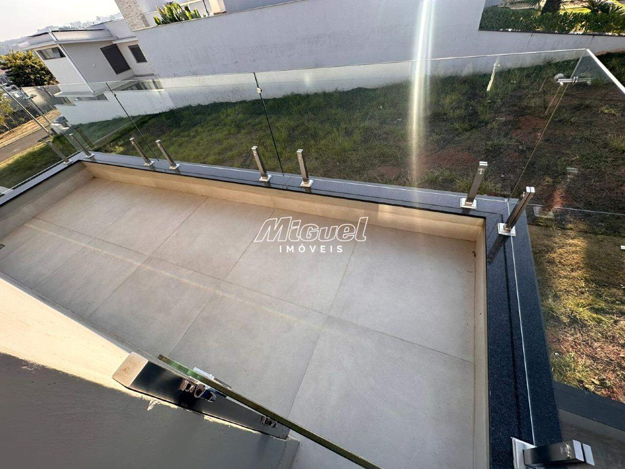 Casa em Condomínio, Área Total 302,38m² para aluguel, Santa Rosa Ipês - Piracicaba 3 quartos Residencial Villa D’Aquila : 