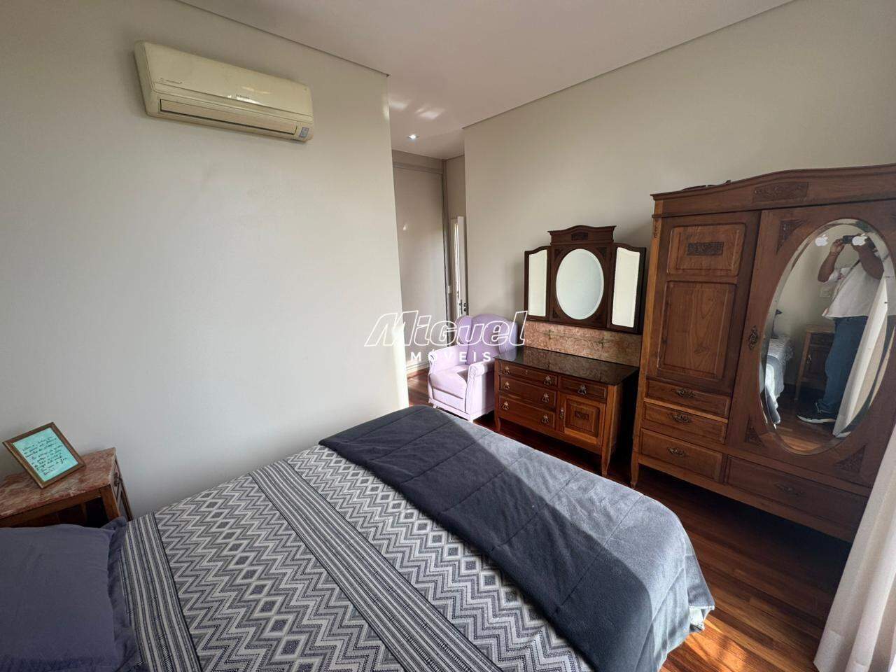 Casa em Condomínio, Área Total 517,50m² para aluguel, Monte Alegre - Piracicaba 5 quartos Condomínio Monte Alegre : 