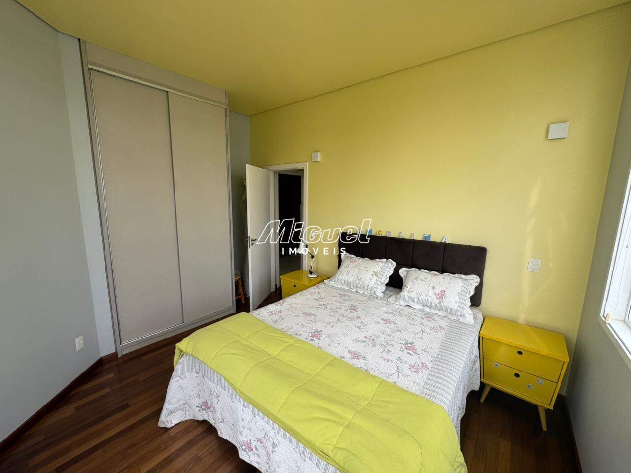 Casa em Condomínio, Área Total 517,50m² para aluguel, Monte Alegre - Piracicaba 5 quartos Condomínio Monte Alegre : 