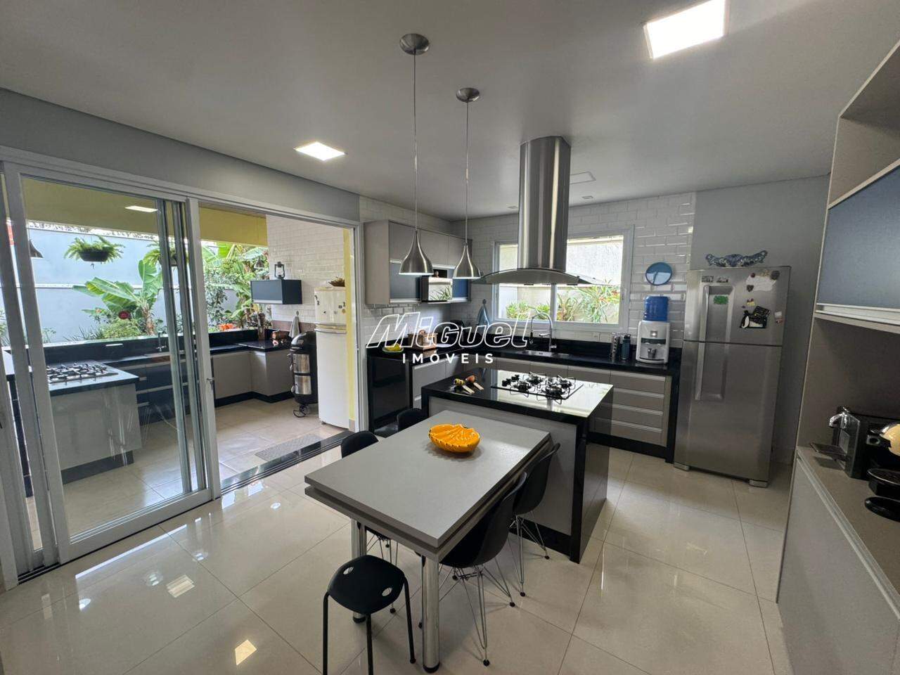 Casa em Condomínio, Área Total 517,50m² para aluguel, Monte Alegre - Piracicaba 5 quartos Condomínio Monte Alegre : 