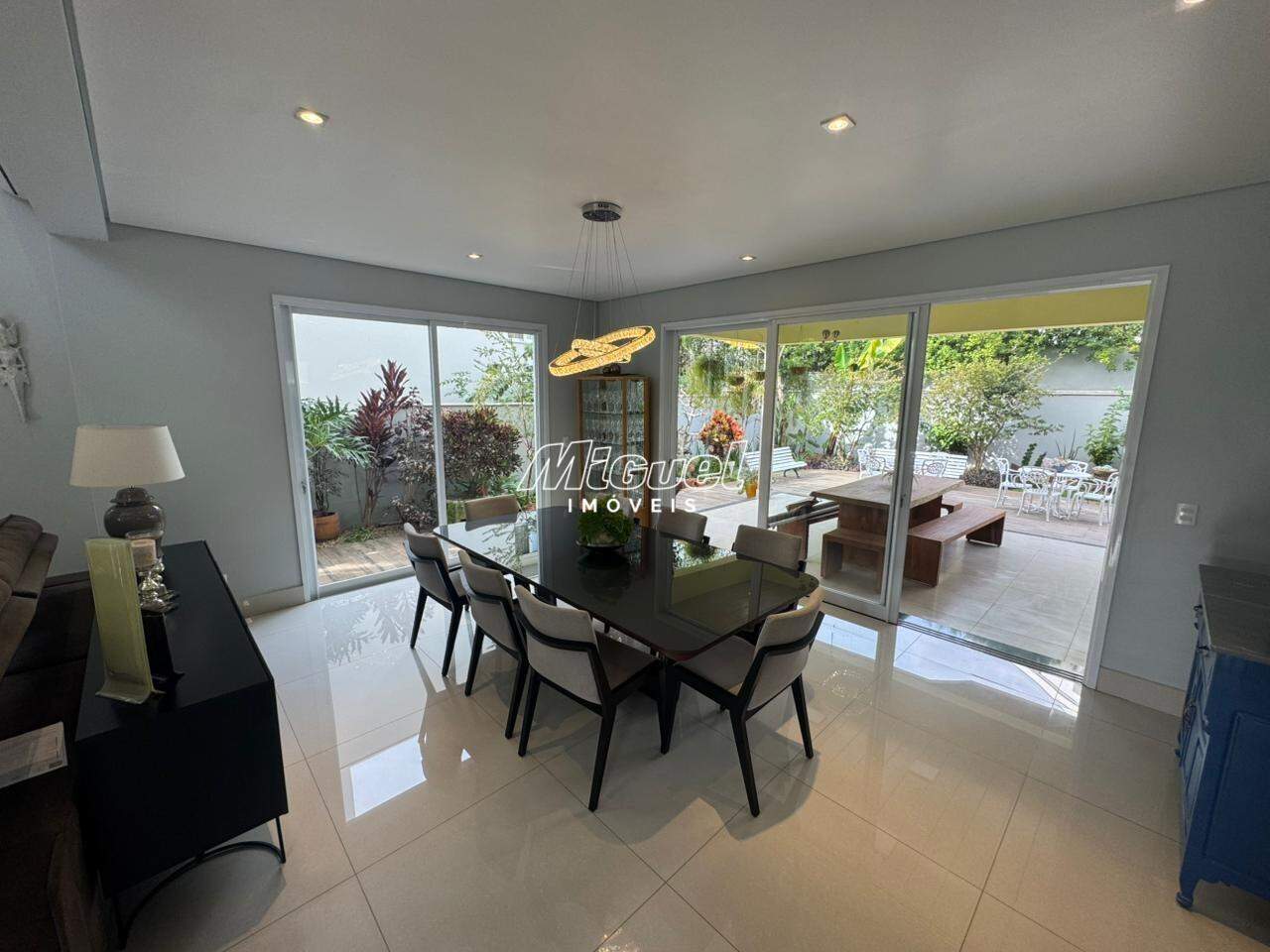 Casa em Condomínio, Área Total 517,50m² para aluguel, Monte Alegre - Piracicaba 5 quartos Condomínio Monte Alegre : 