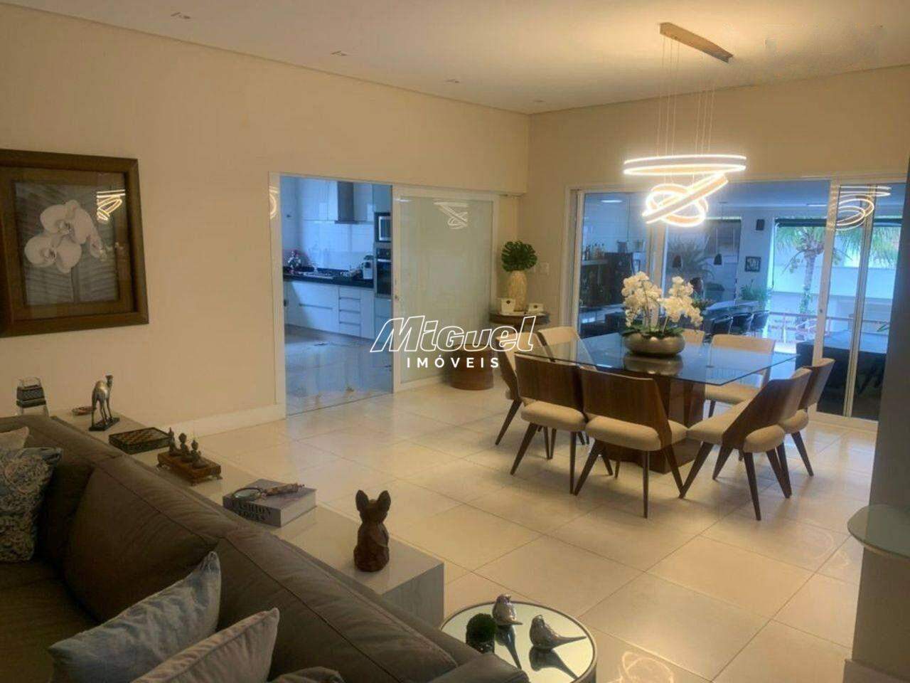 Casa, à venda, Centro - 4 quartos - Piracicaba/SP: 
