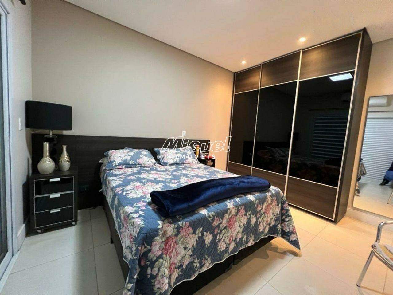 Casa, à venda, Centro - 4 quartos - Piracicaba/SP: 