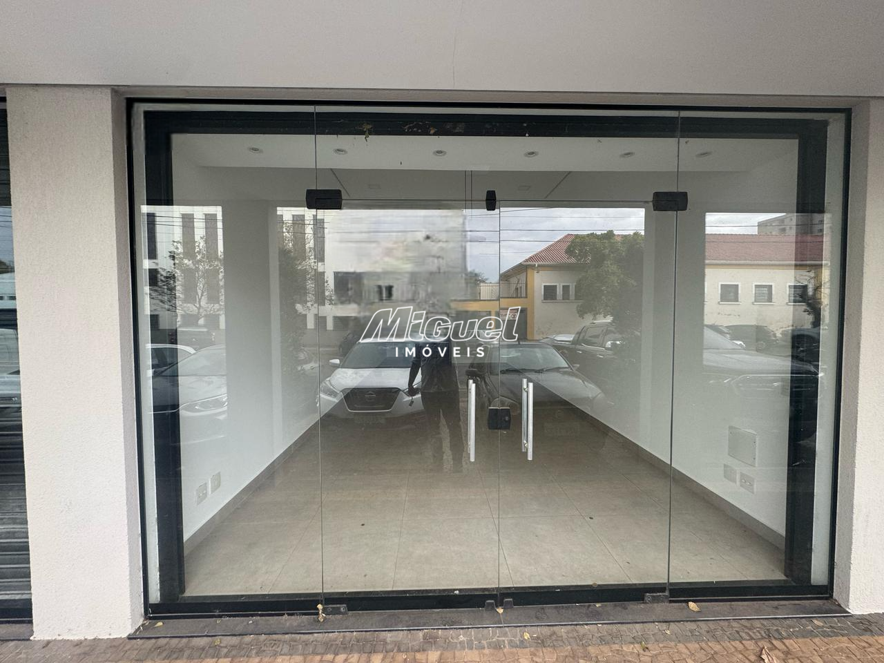 Salão Comercial, para aluguel, Vila Rezende - - Piracicaba/SP: 