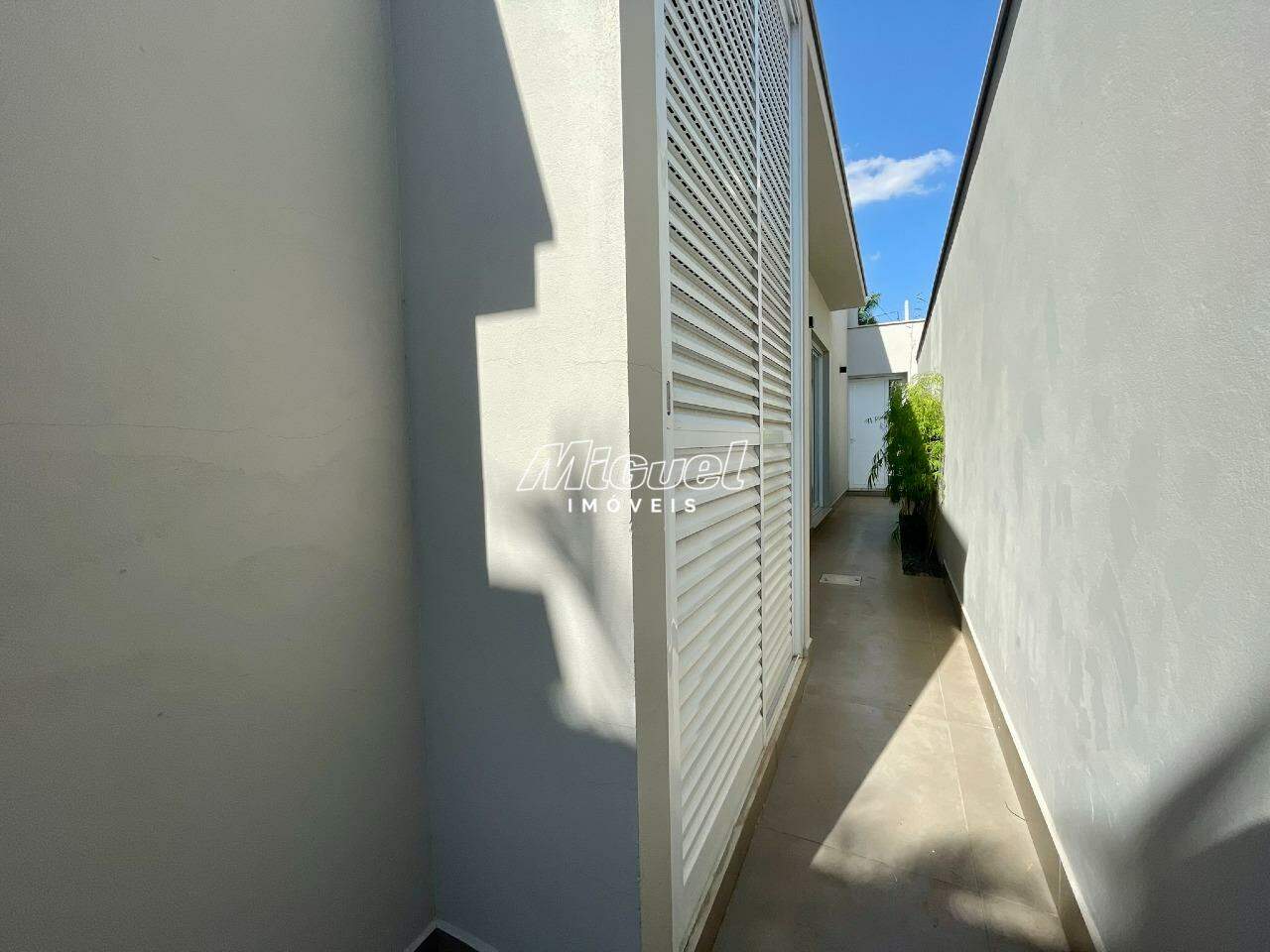 Casa em Condomínio, Área Total 300,00m² para aluguel, Terras De Piracicaba - Piracicaba 3 quartos Condomínio Terras de Piracicaba III : 