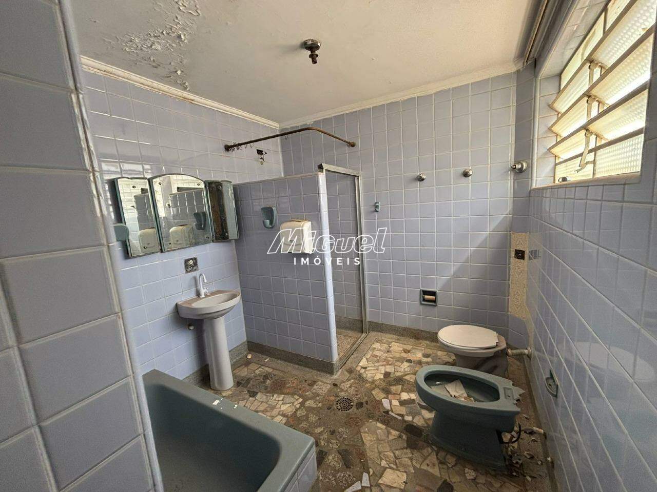 Casa, à venda, Centro - 4 quartos - Capivari/SP: 