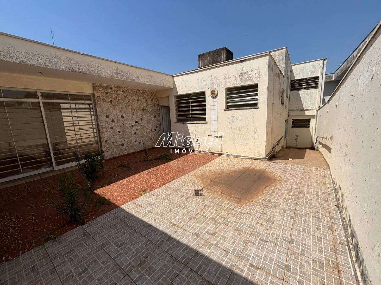 Casa, à venda, Centro - 4 quartos - Capivari/SP: 