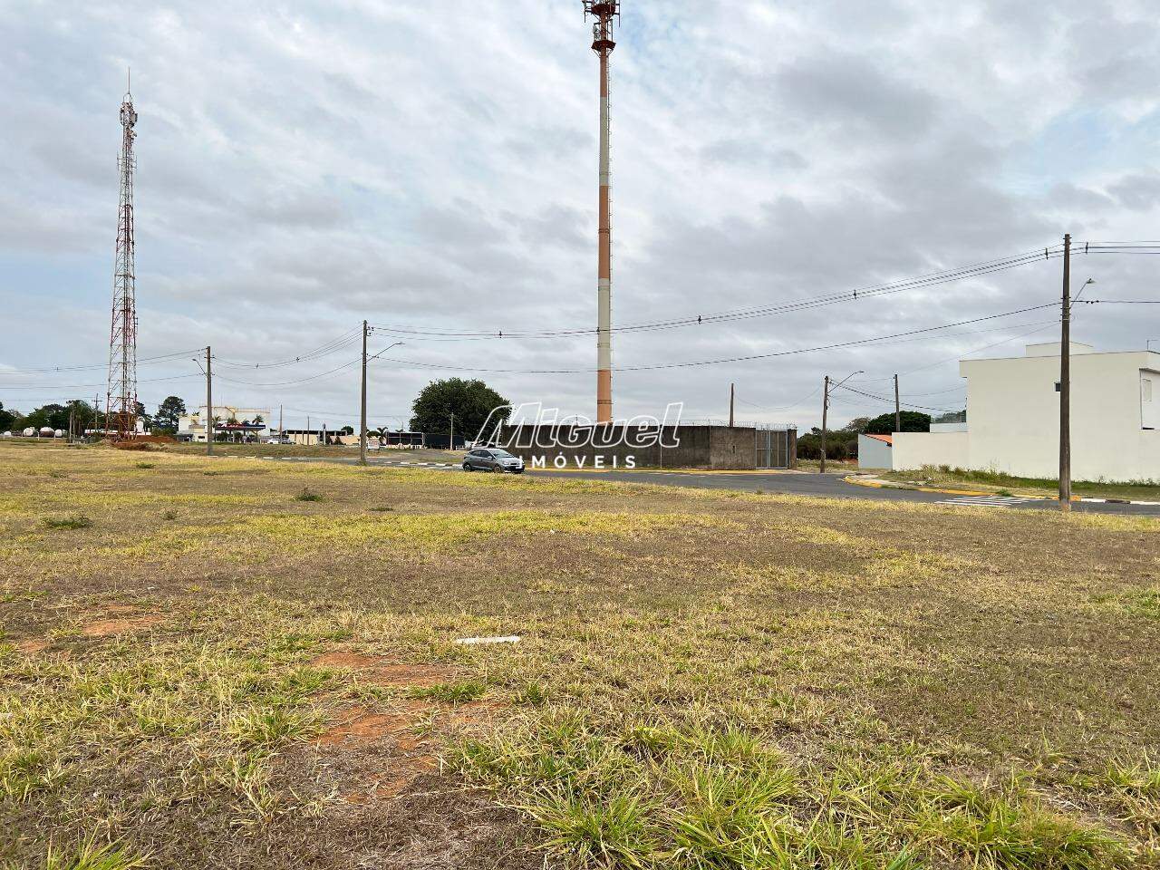 Área, à venda, Centro - - Saltinho/SP: 
