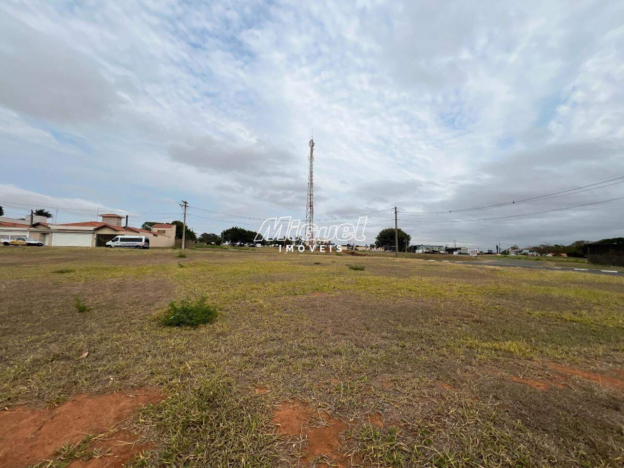 Área, à venda, Centro - - Saltinho/SP: 