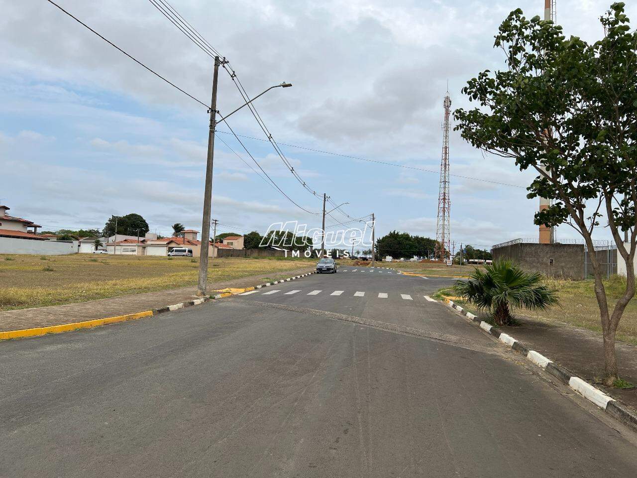 Área, à venda, Centro - - Saltinho/SP: 