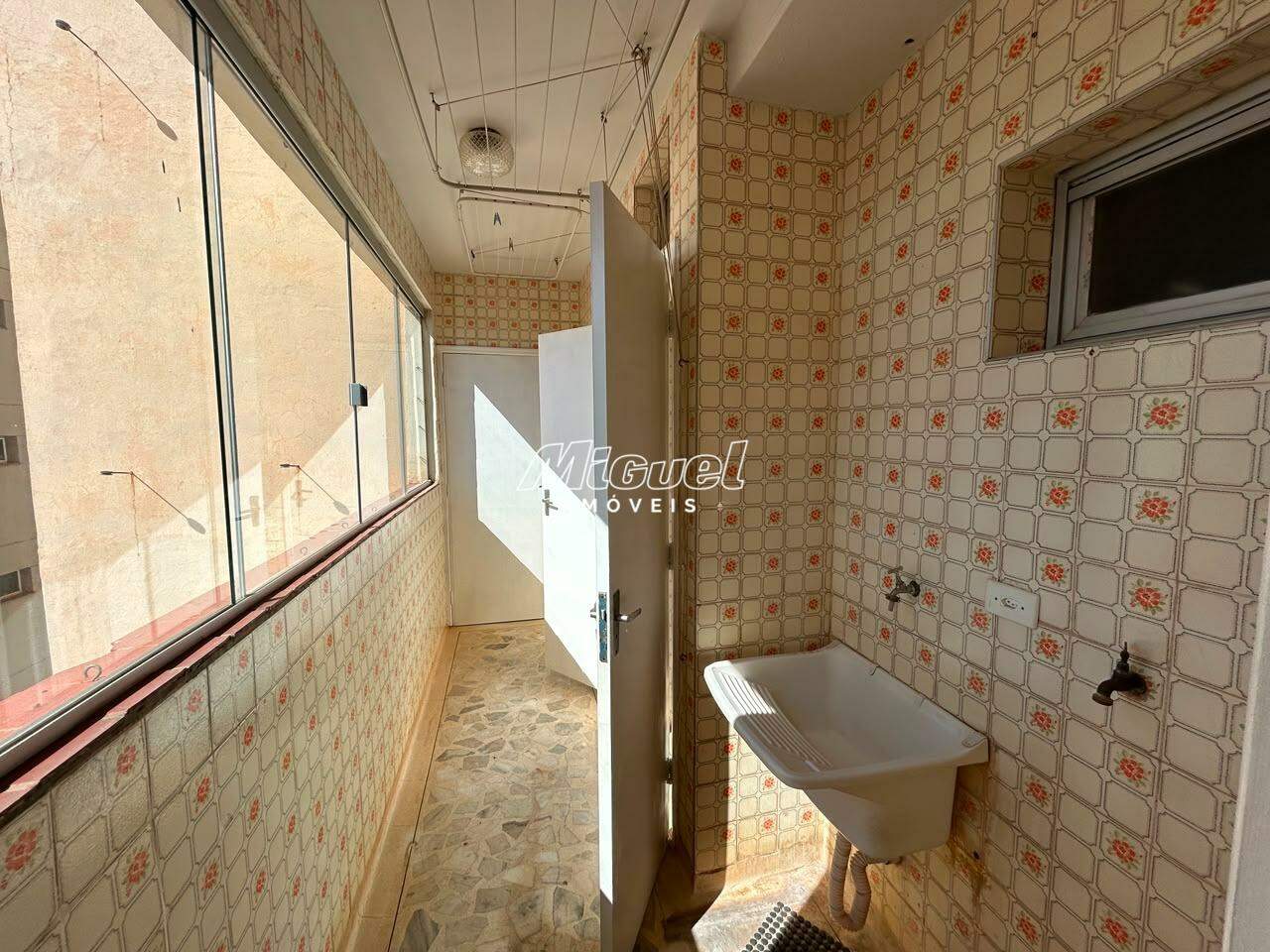 Apartamento, à venda, Centro - 3 quartos Conjunto Champs Elysees - Piracicaba/SP: 