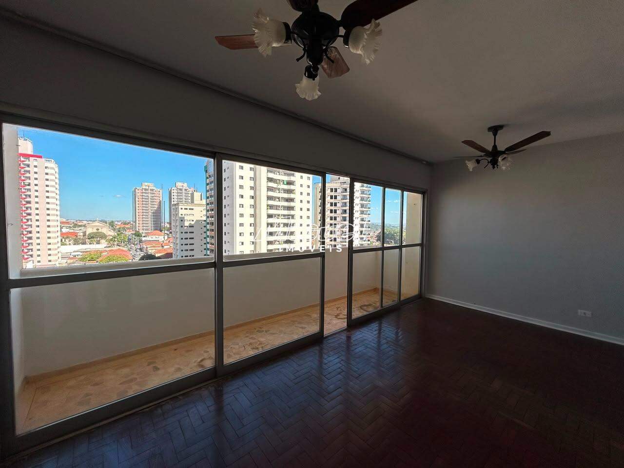 Apartamento, à venda, Centro - 3 quartos Conjunto Champs Elysees - Piracicaba/SP: 