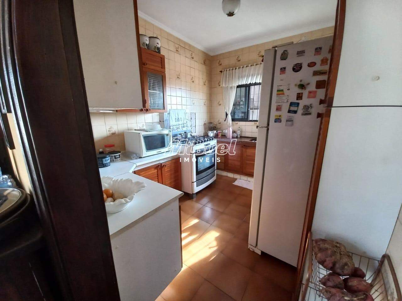 Casa para aluguel no Vila Rezende: 