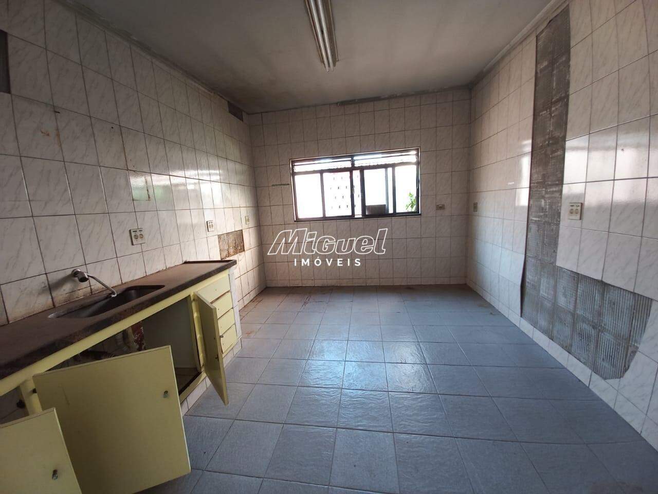 Casa para aluguel no Vila Rezende: 