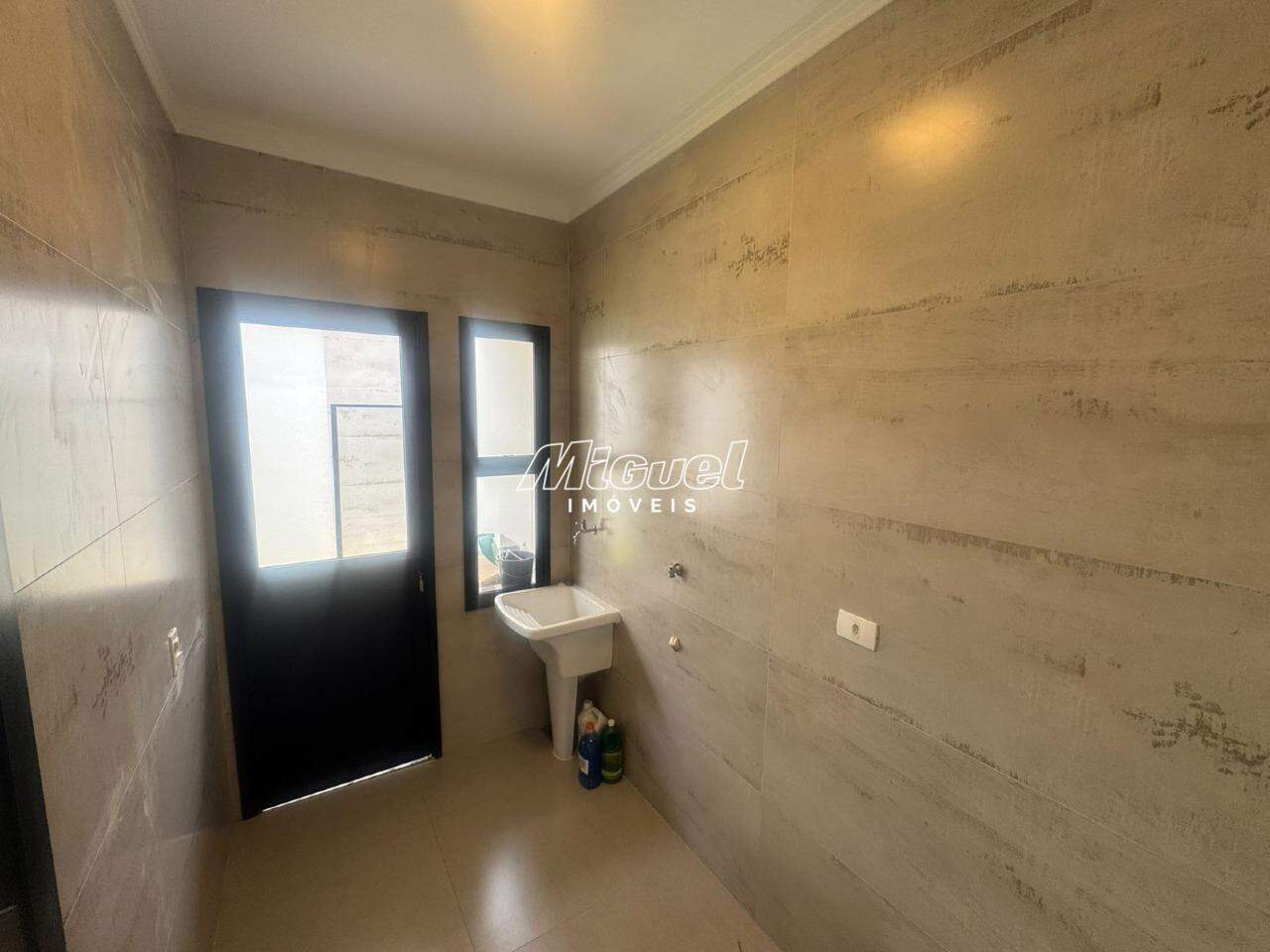 Casa em Condomínio, para aluguel, Ondinhas - 3 quartos Condomínio Residencial Soleil			 - Piracicaba/SP: 