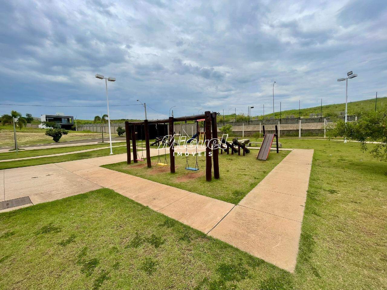 Terreno em Condomínio, à venda, Ondas - Condomínio Residencial Soleil - Piracicaba/SP: 