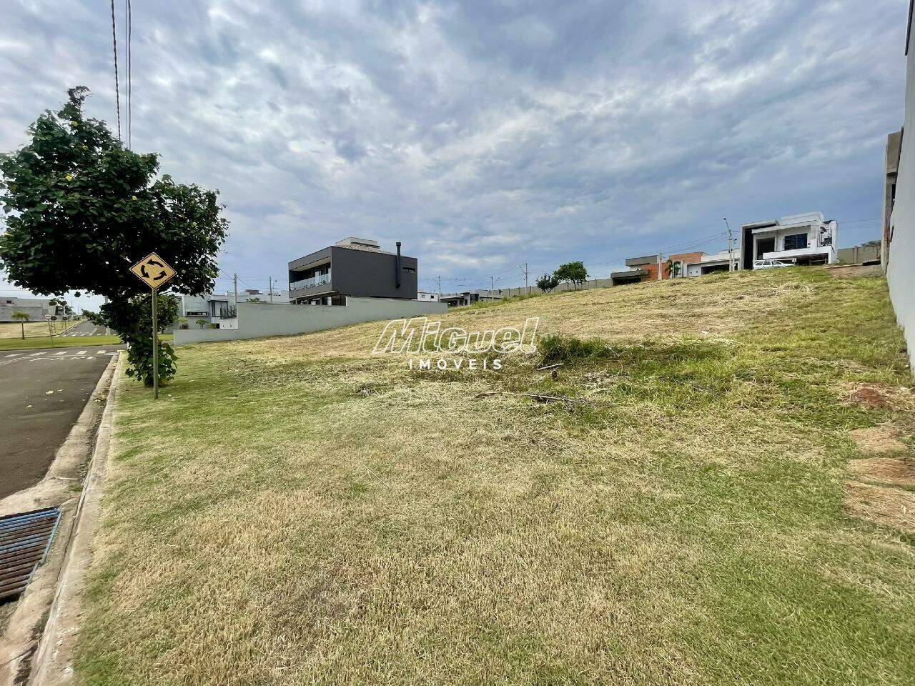 Terreno em Condomínio, à venda, Ondas - Condomínio Residencial Soleil - Piracicaba/SP: 