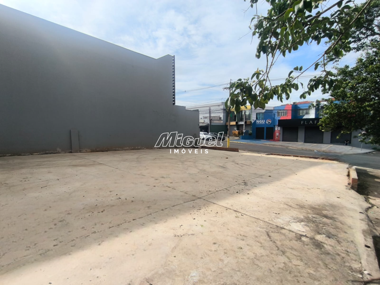 Prédio Comercial, para aluguel, Piracicamirim - - Piracicaba/SP: 