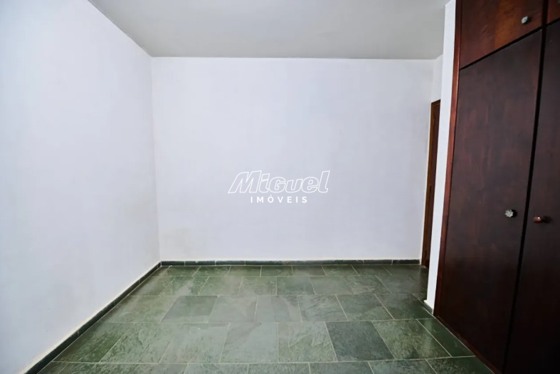 Apartamento, à venda, Areão - 2 quartos Condomínio Edifício Conde do Pinhal - Piracicaba/SP: 