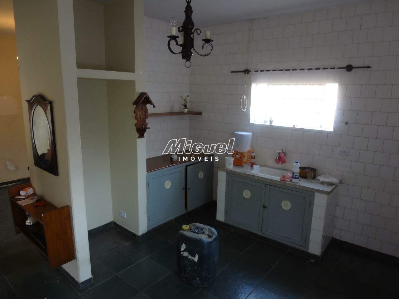 Casa, à venda, Jardim Iporanga - 2 quartos - Águas de São Pedro/SP: 