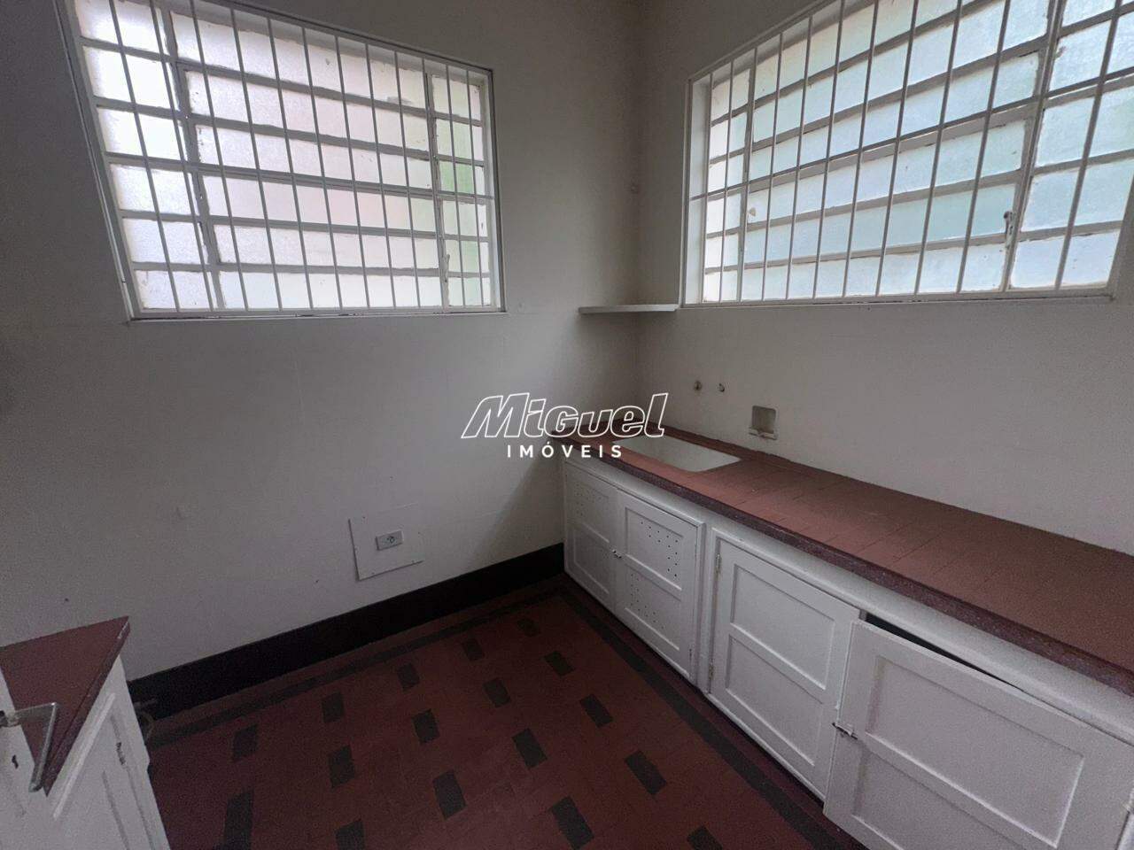 Casa Comercial, à venda, Centro - 5 quartos - Piracicaba/SP: 