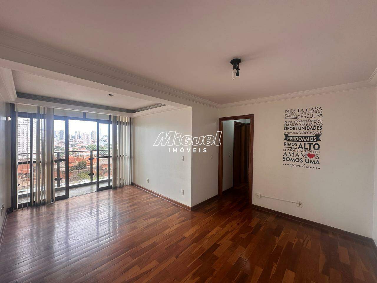 Apartamento, à venda, Cidade Alta - Piracicaba 2 quartos Condomínio Edifício Cabreúva: 