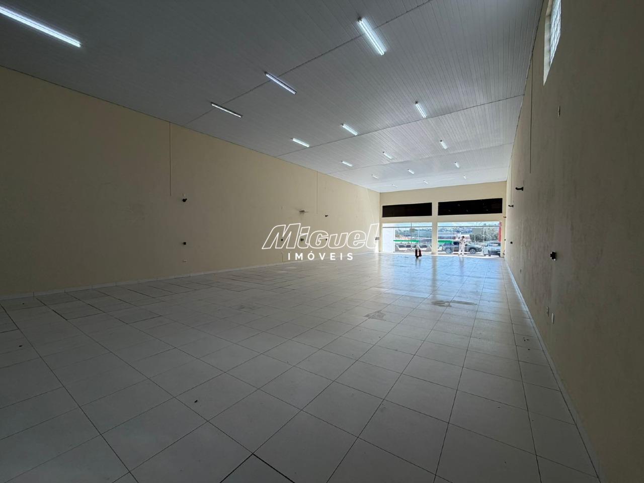 Salão Comercial, para aluguel, São Judas - - São Pedro/SP: 